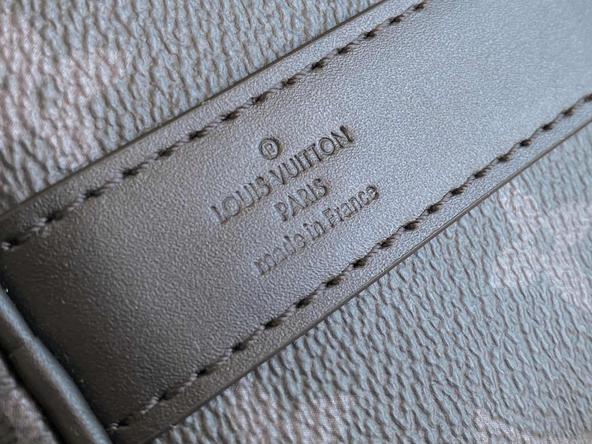 Louis Vuitton Keepall Bandoulière 25 Monogram Eclipse coated canvas M25885 Bamboo Green TOP