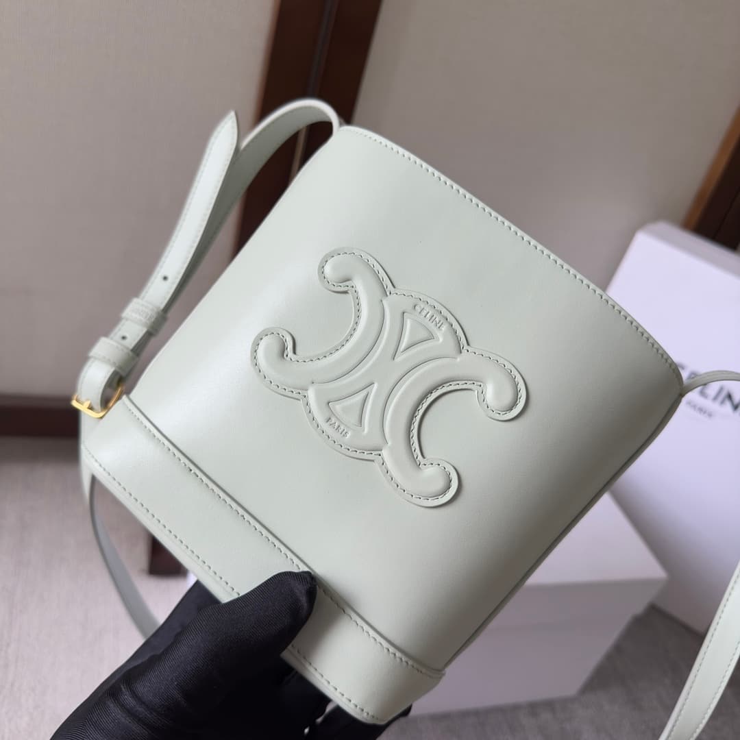 CELINE Small Bucket Bag in Jade Smooth Calfskin Leather High