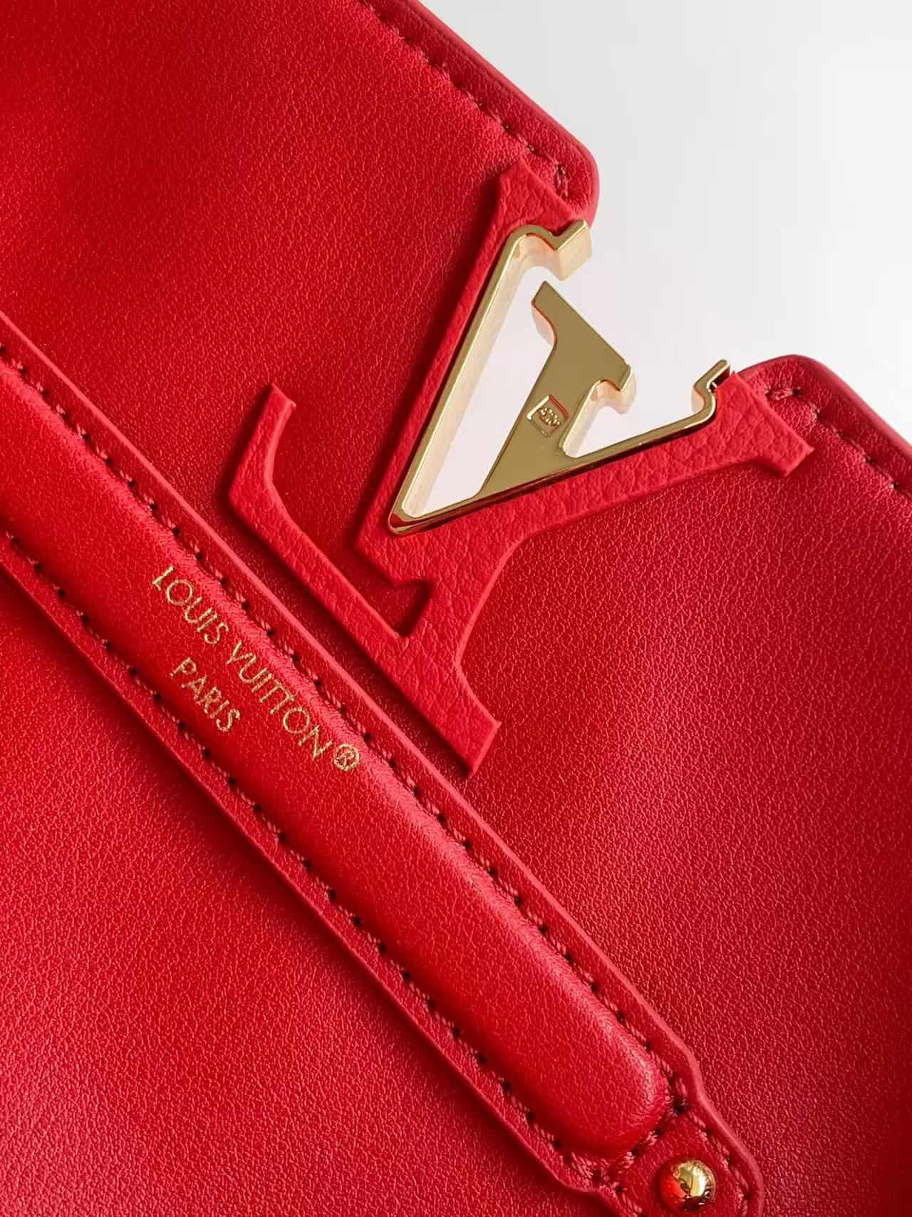 Louis Vuitton Capucines Souple Grain Taurillon Leather Red M26267 TOP