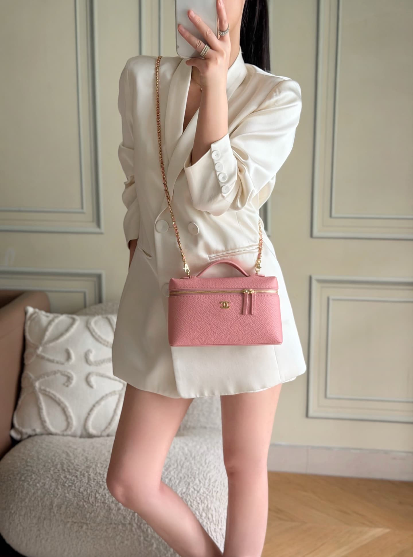 Chanel Large Vanity with chain Grained Calfskin & Gold-Tone Metal Pink AS5347 A