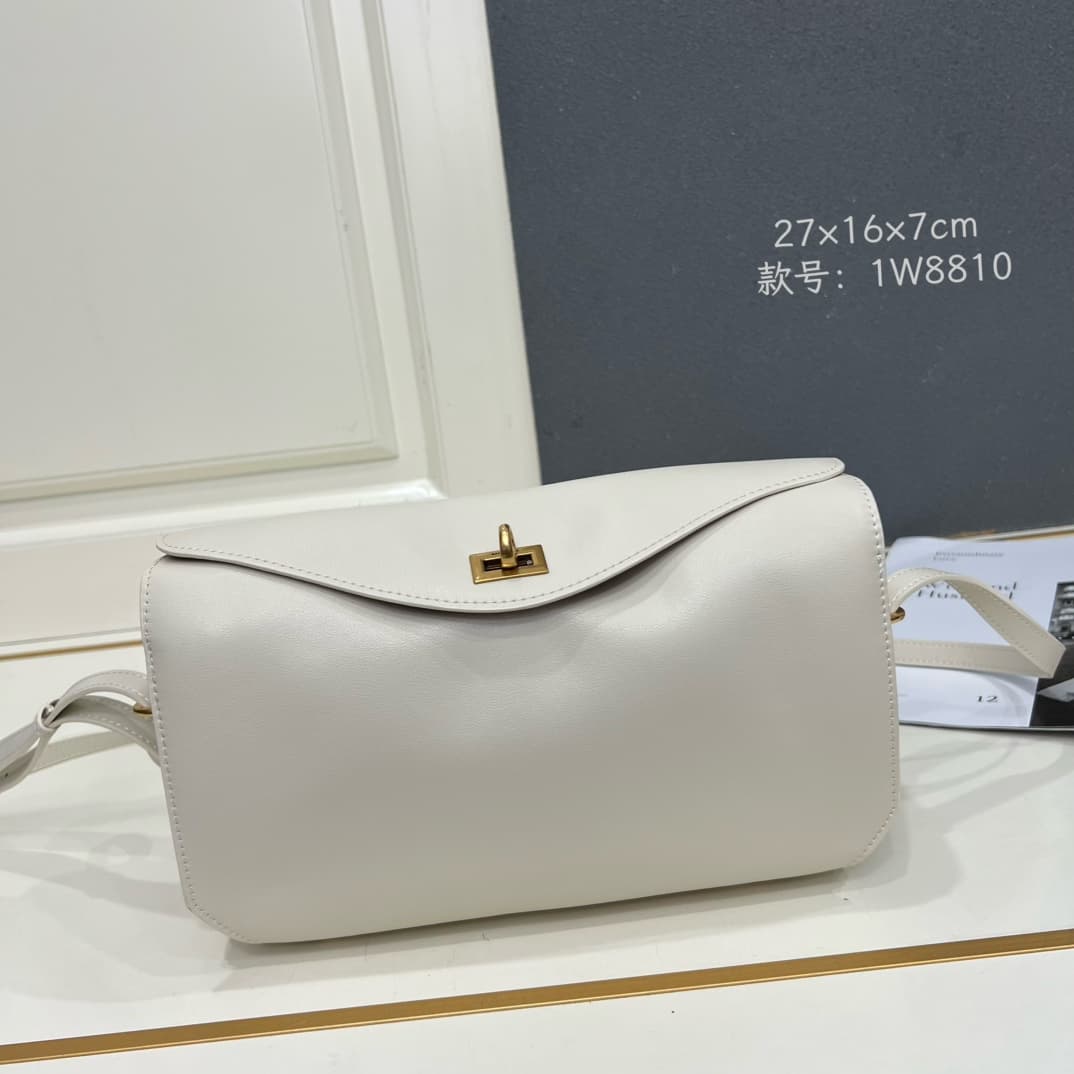 Balenciaga Shoulder Bag in White Mid