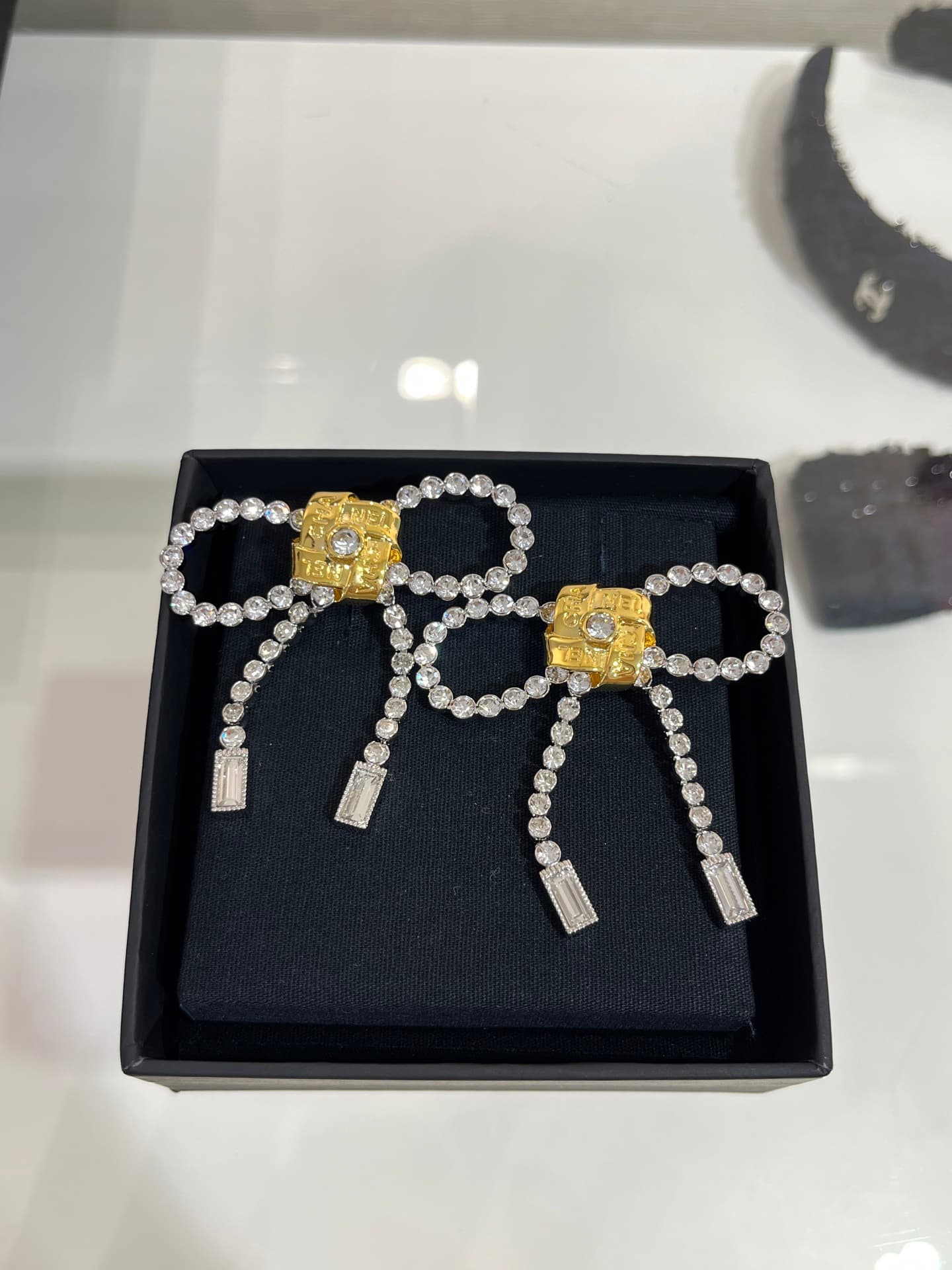 Chanel Ribbon Motif Earrings High