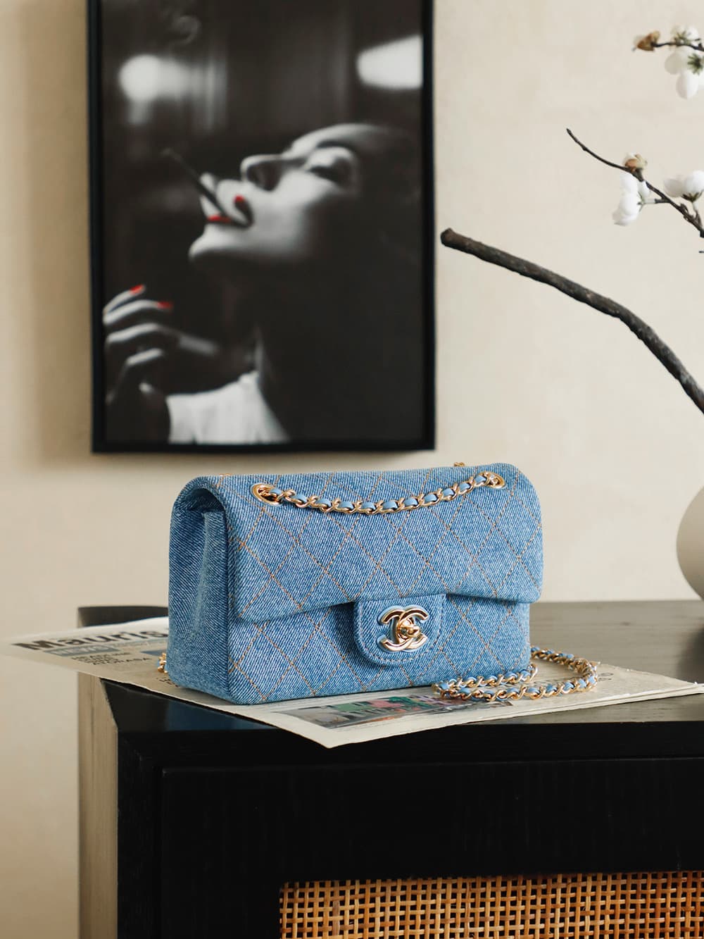 Chanel Maxi Flap bag Denim & Gold-Tone Metal Blue AS6627 A