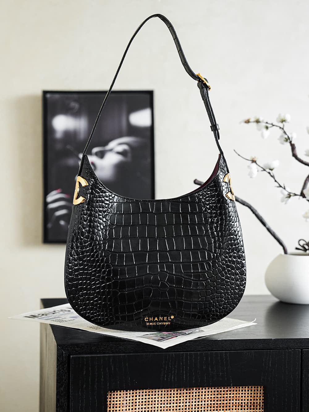 Chanel Hobo bag Prominent Crocodile-embossed & Gold-tone Metal A68012 A
