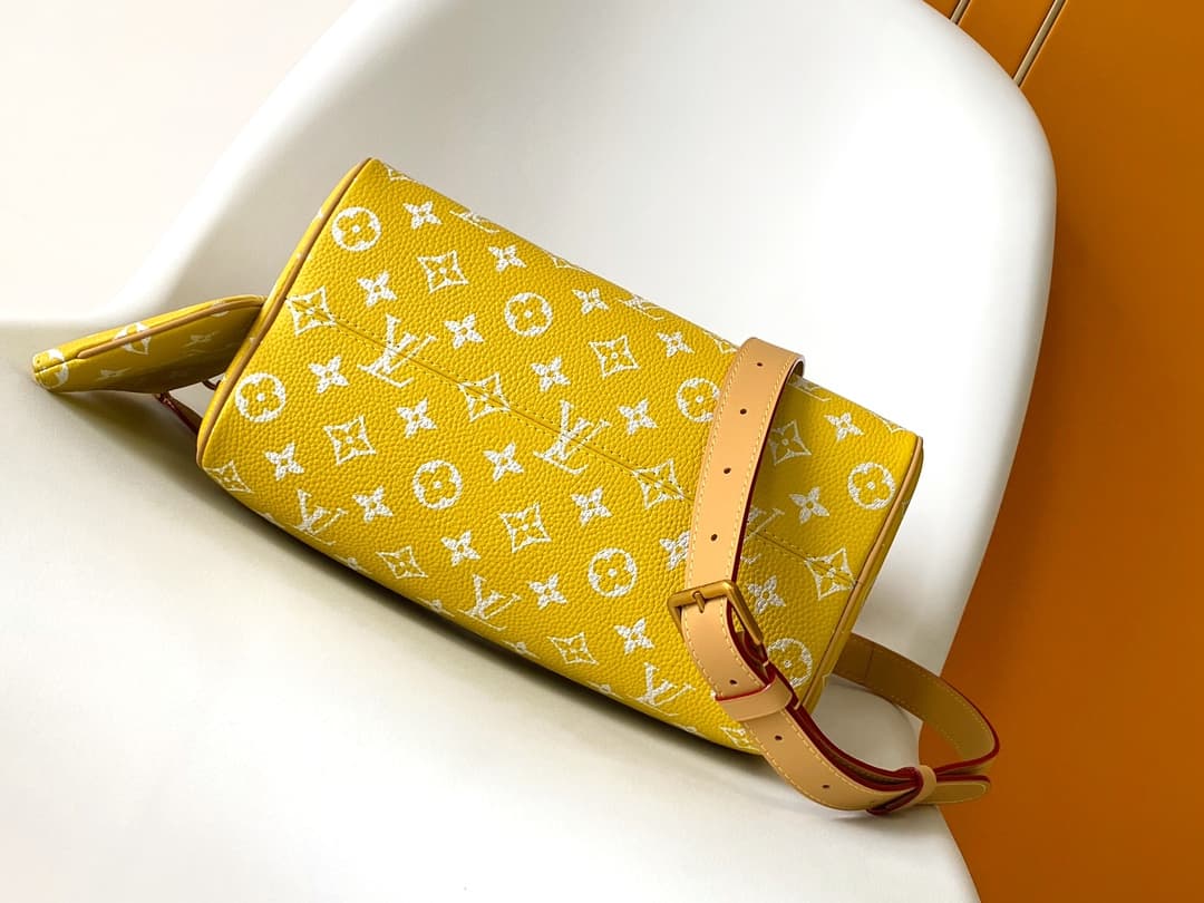 Louis Vuitton Speedy P9 Bandoulière 25 Yellow Soft calfskin M24426 High