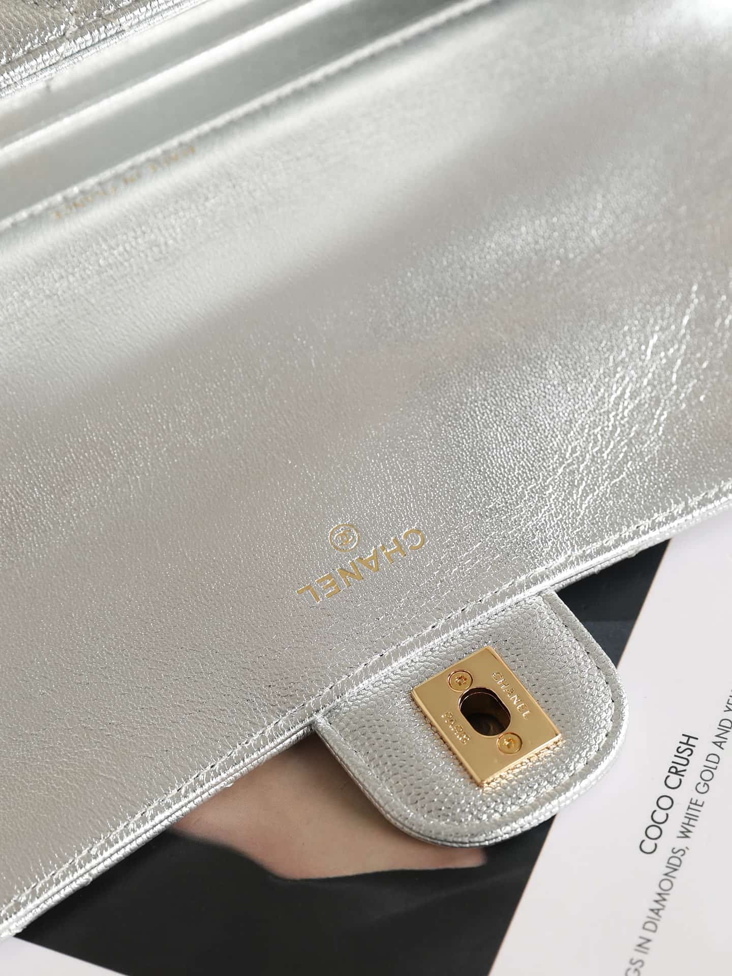 Chanel Clutch with chain Grained Calfskin & Gold-Tone Metal Silver AP5280 A