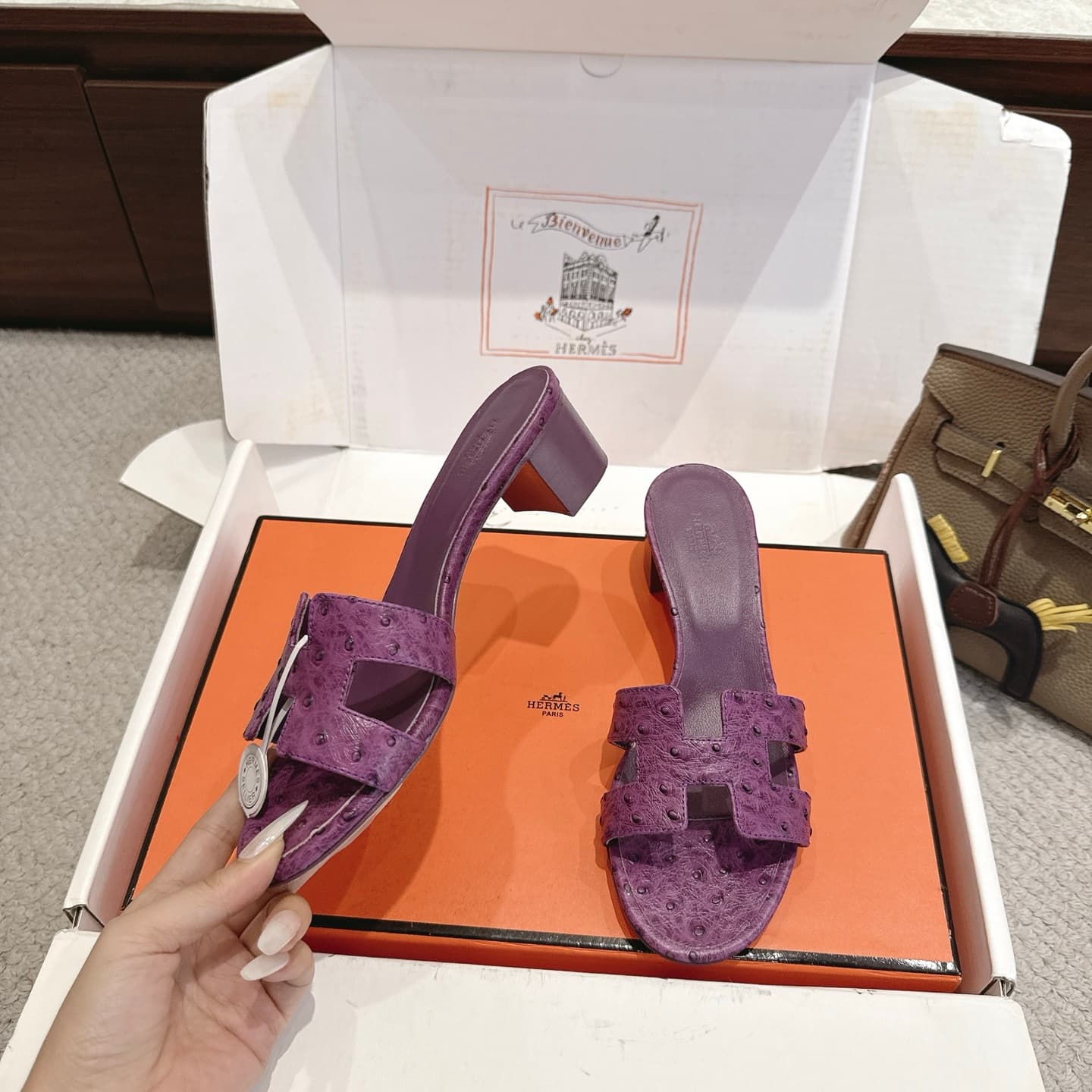 Hermès Oasis Ostrich Leather Sandal Shoes Women