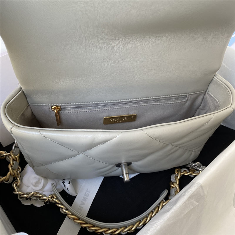 Chanel 19 Flap Bag Lambskin Grey Silver High
