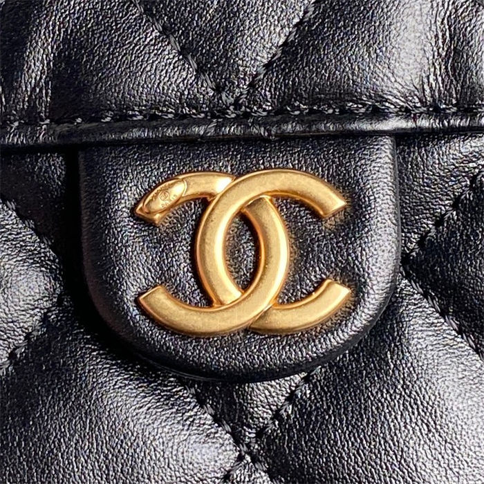 Chanel 25 Small Hobo handbag AS5293 Shiny calfskin & gold-tone metal Black A
