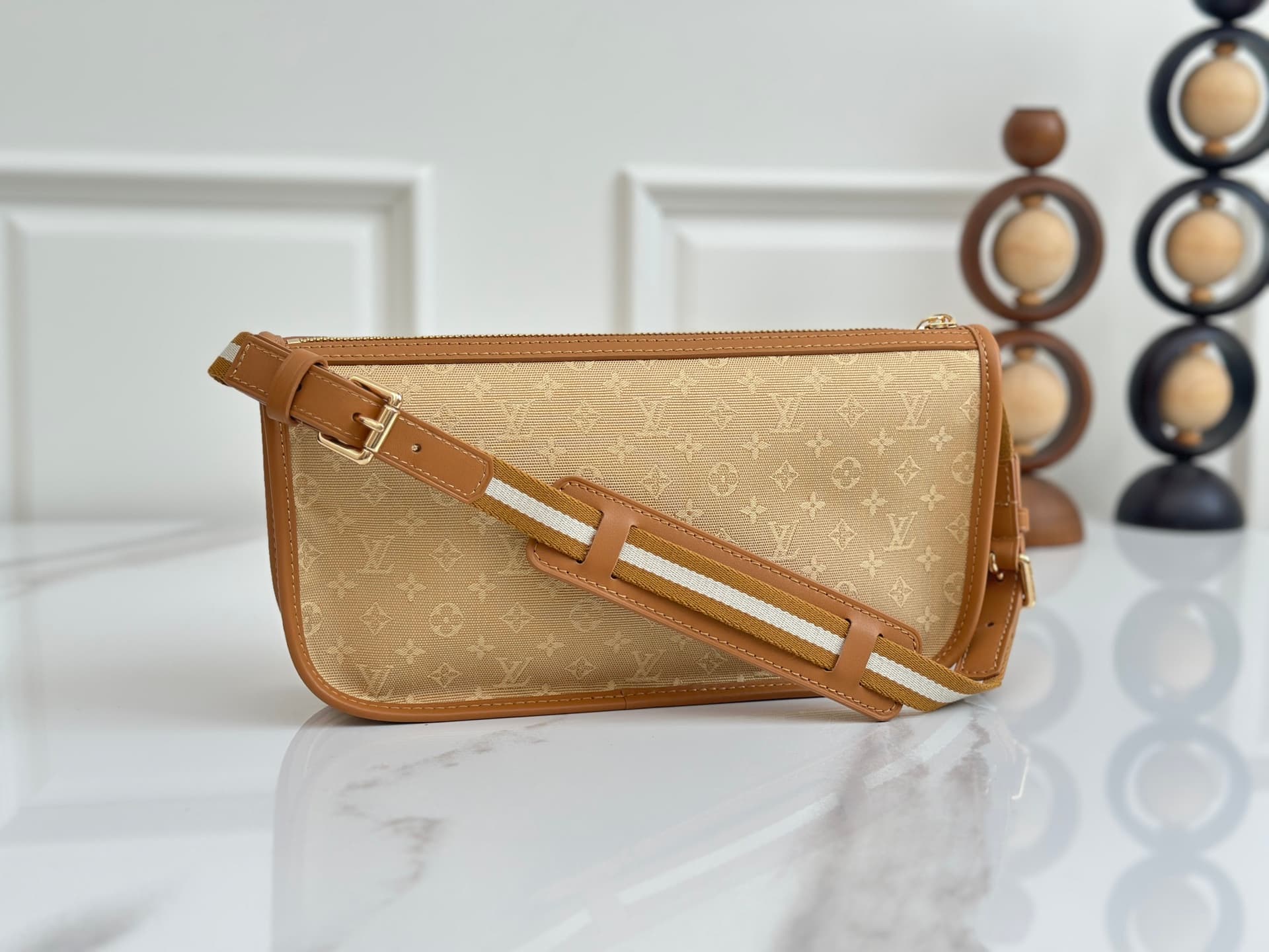 Louis Vuitton Mini Lin Pochette Kathleen Monogram Canvas Yellow M92333 High