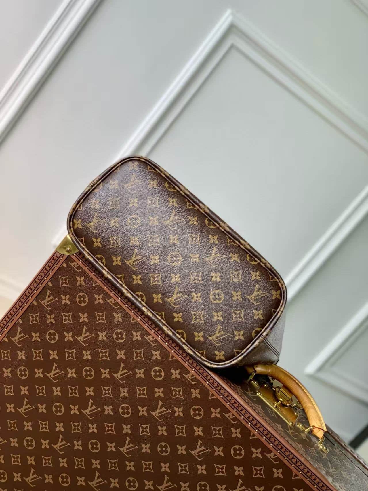 Louis Vuitton Neverfull Inside Out MM M12061 Brown High