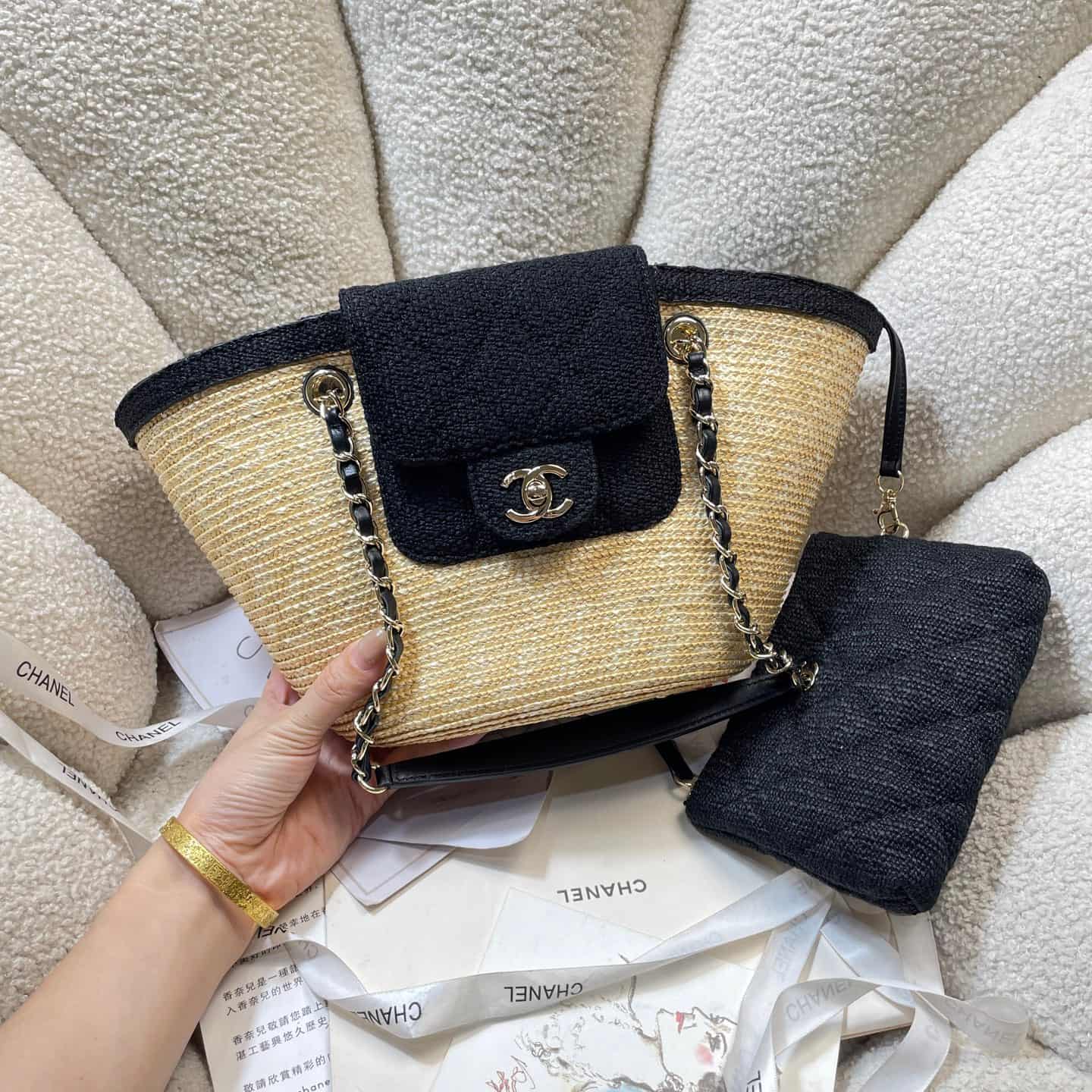 Chanel Coco Beach Small Shopping Bag Braided Straw & Gold-Tone Metal Beige & Black AS5951 A