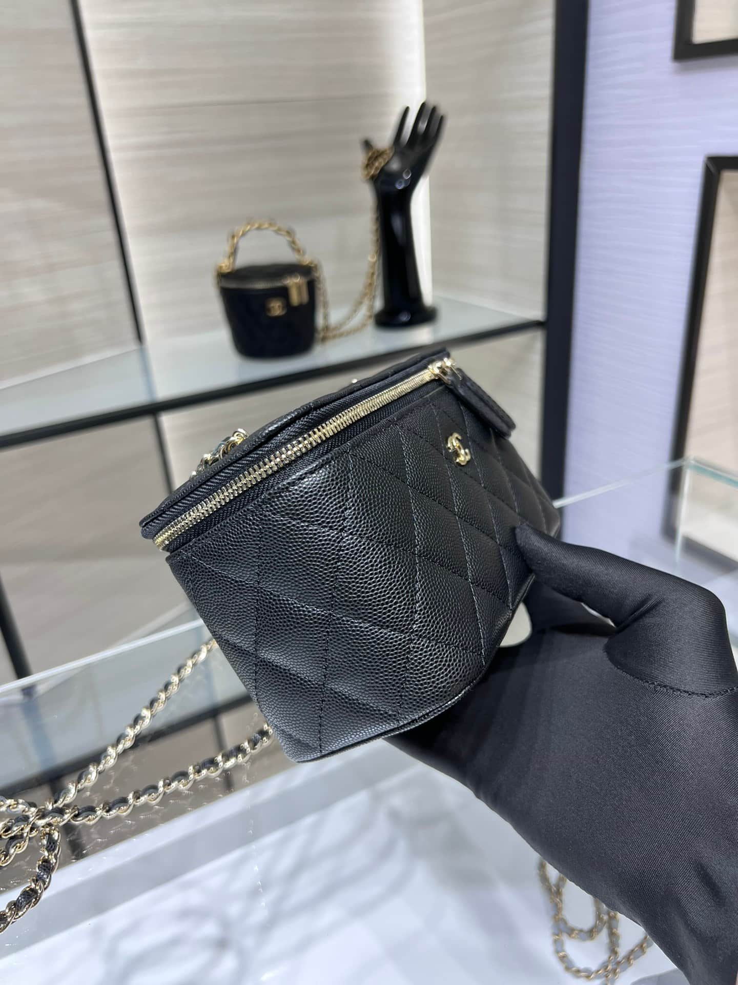 Chanel Classic Long Vanity with Chain Grained Calfskin & Gold-Tone Metal Black AP1341 High