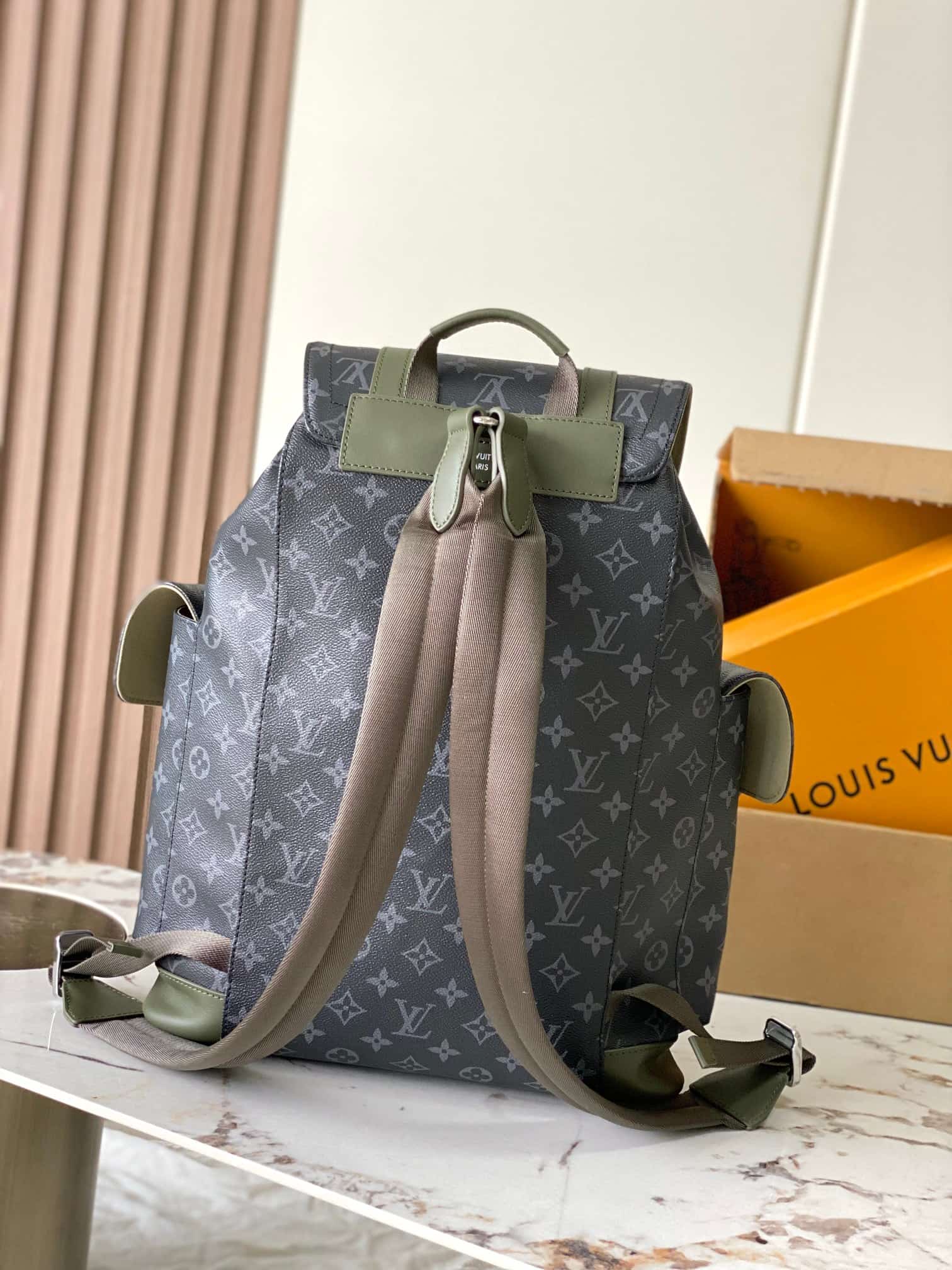 Louis Vuitton Christopher MM Khaki Green Monogram Eclipse coated canvas M28633 TOP