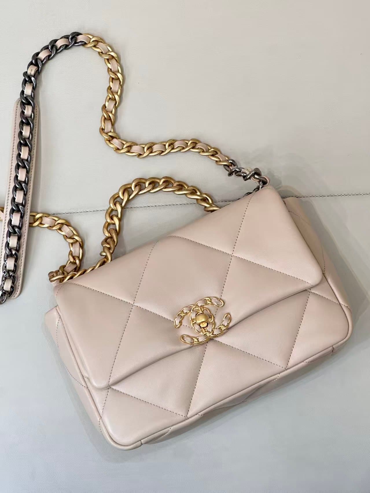 Chanel 19 Flap Bag Lambskin Gold-Tone Silver-Tone & Ruthenium-Finish Metal TOP
