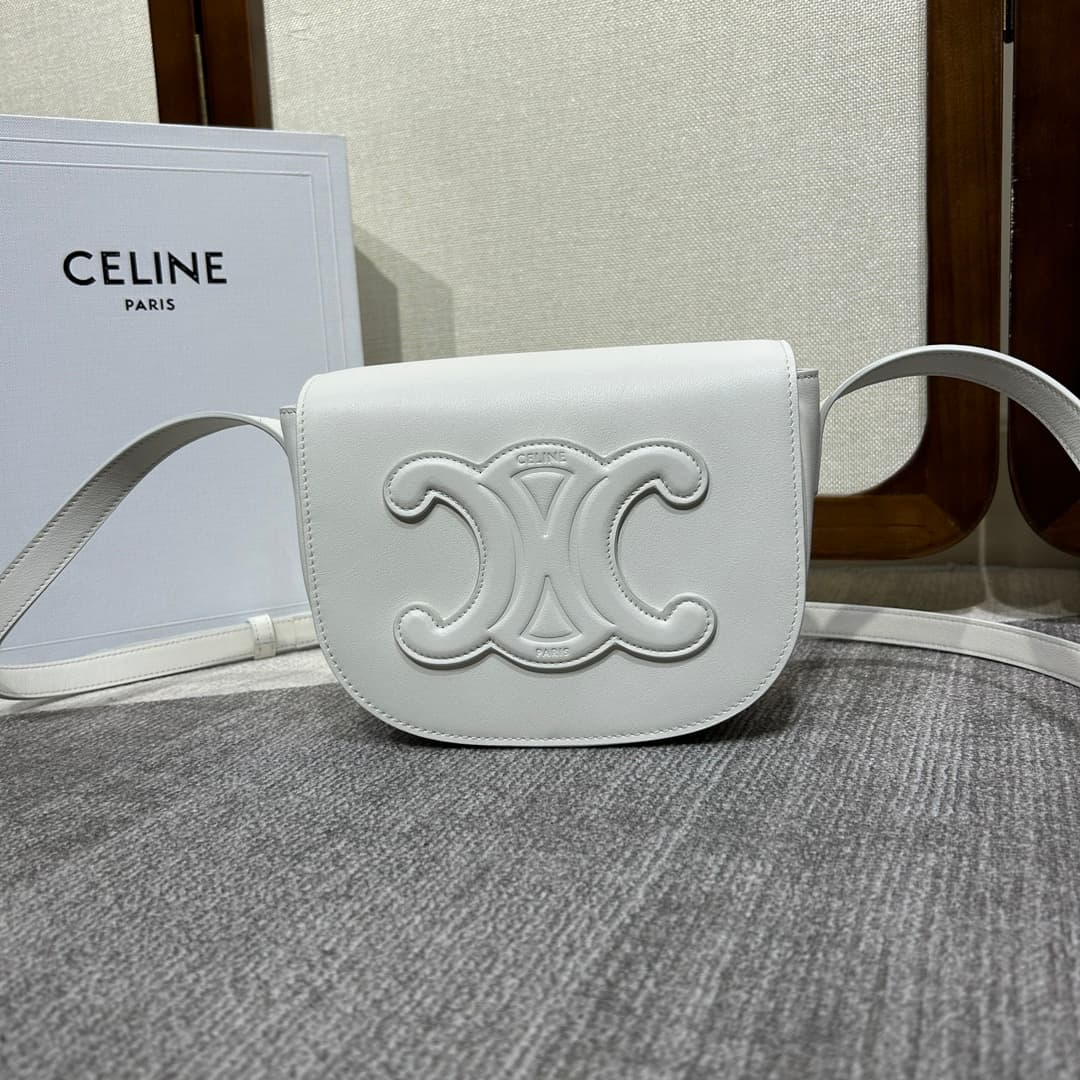 CELINE Folco Cuir Triomphe Shoulder Bag in White Calfskin Leather High