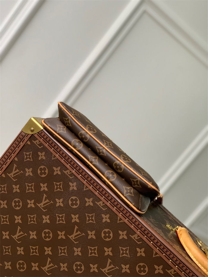 Louis Vuitton LV Pochette Monogram M83008 High