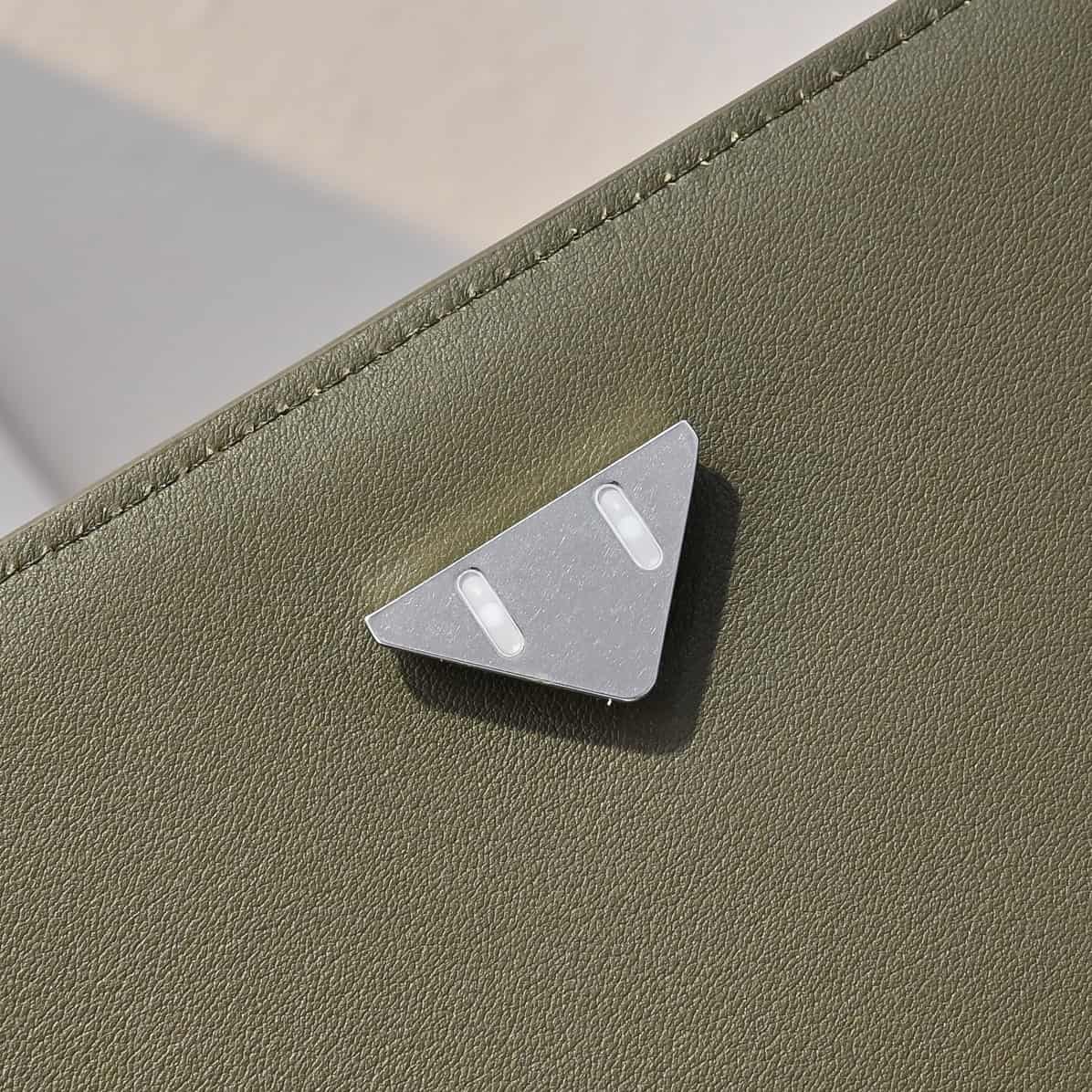 BV Large Andiamo Messenger High