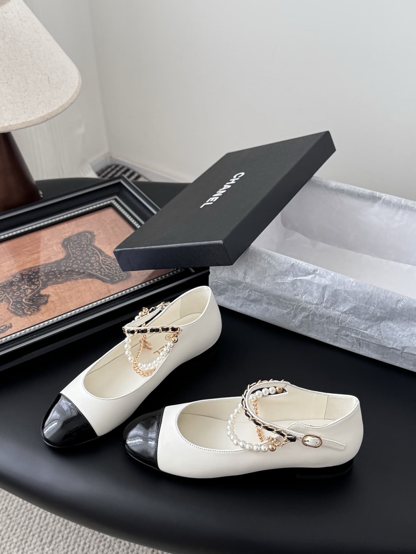 Chanel Lambskin Cap Toe Ankle Chain Ballerina Flats Shoes Women