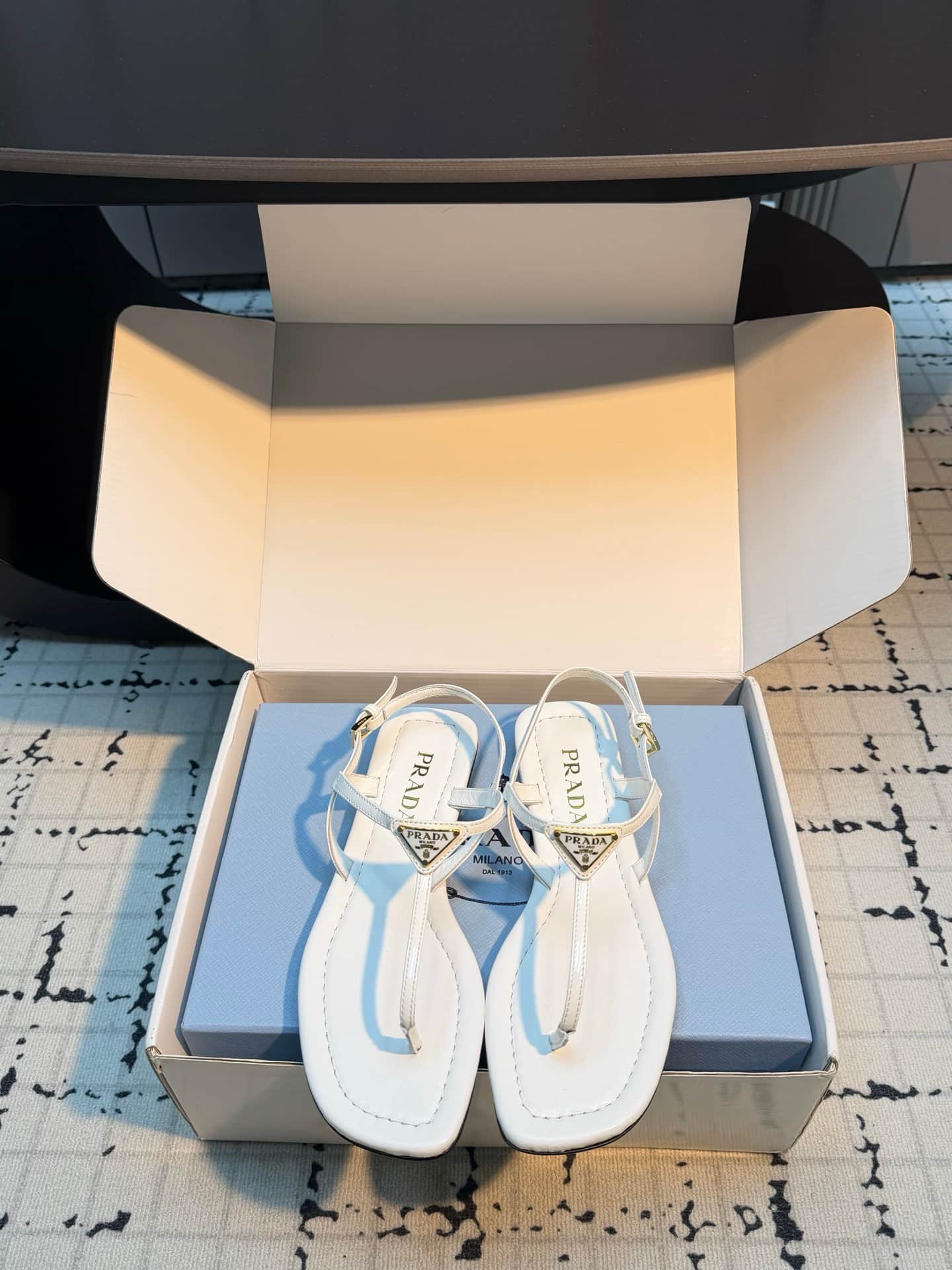Prada Patent Leather Thong Sandals Shoes Women