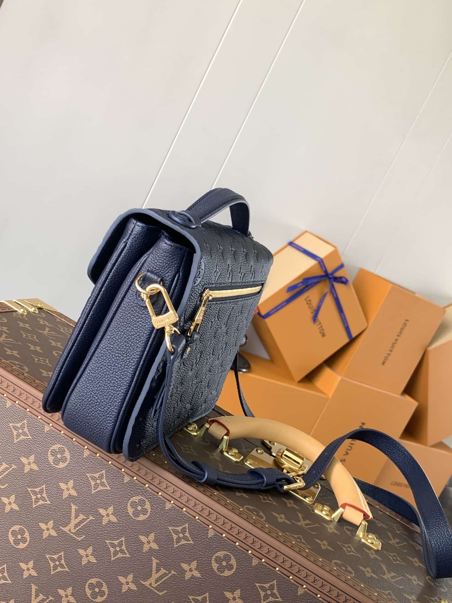 Louis Vuitton POCHETTE METIS Bag Monogram Empreinte Navy Blue M47142 High