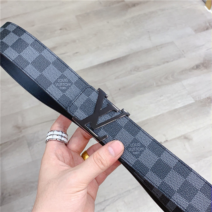 Louis Vuitton LV INITIALES 40MM BELT Damier High