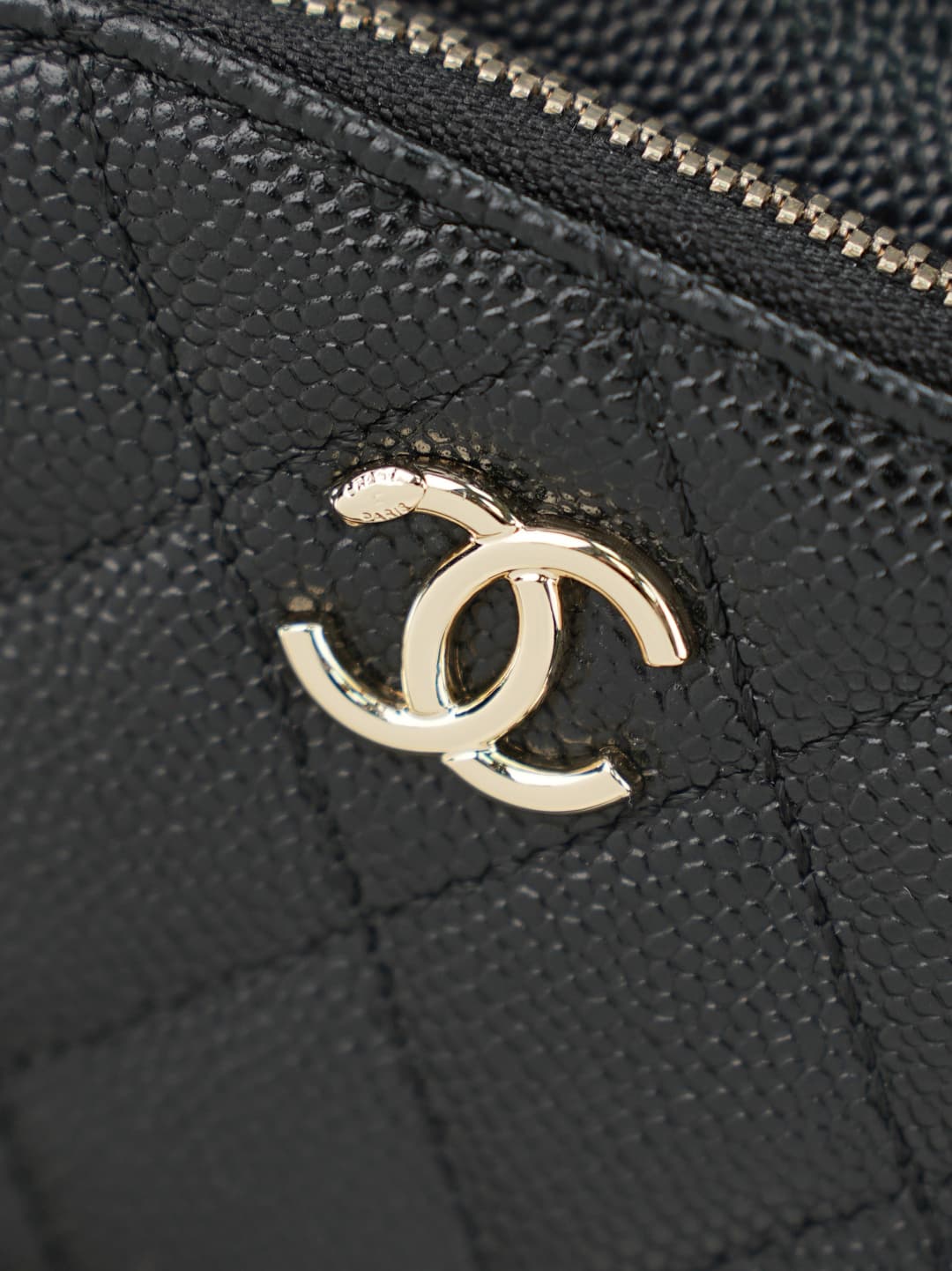 Chanel Business Affinity Bucket Bag Grained Calfskin&Gold-Tone Metal Black AS4775 A