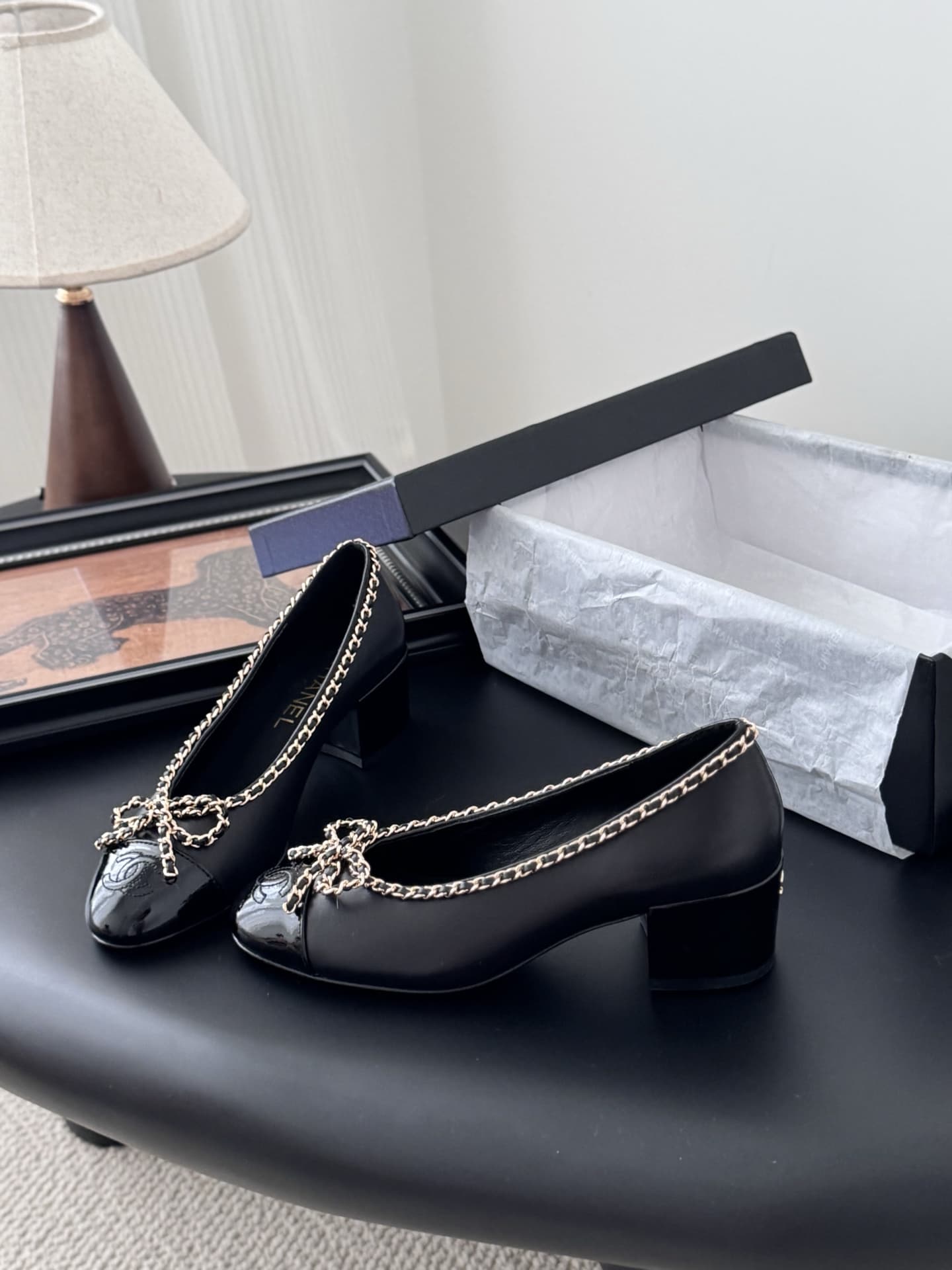 Chanel Ballet flats shoes High Women