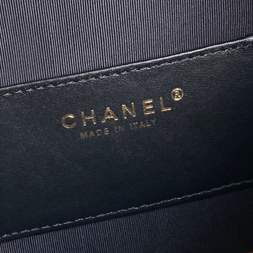 Chanel 25 Medium Hobo Medium handbag AS5311 Suede & Gold-tone Metal Black High