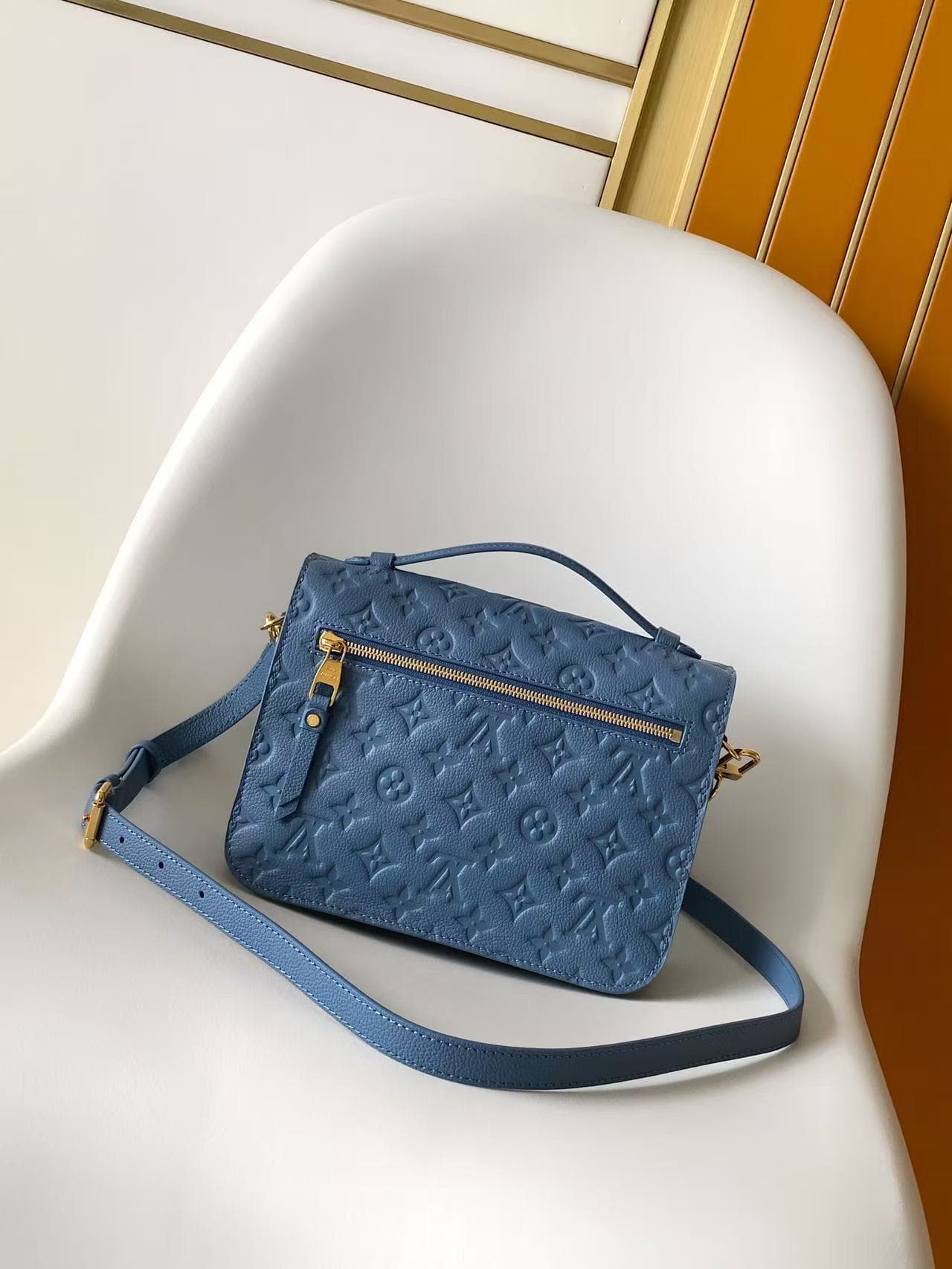 Louis Vuitton Pochette Métis Blue Jean Cowhide leather M27357 High