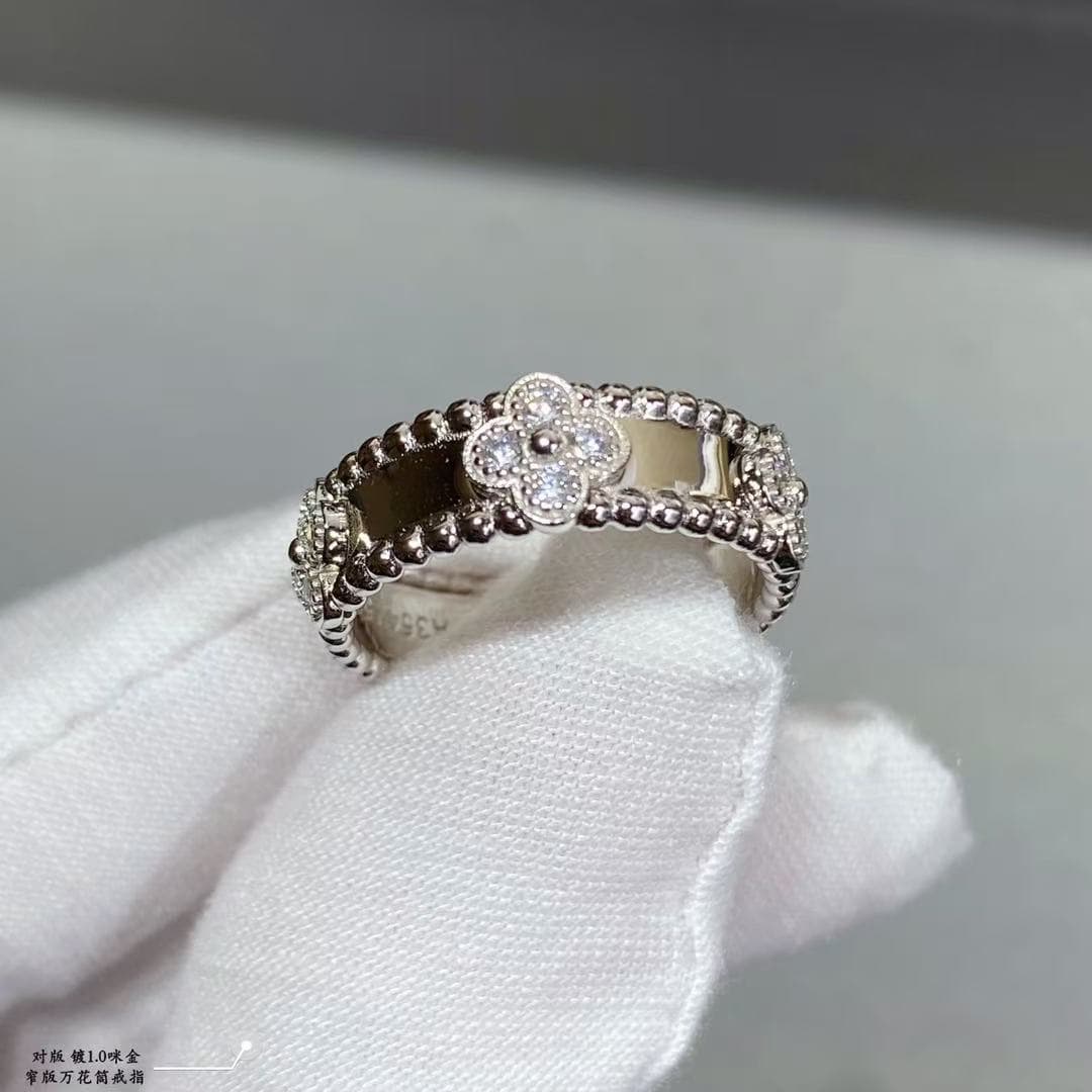 Van Cleef & Arpels Perlée Clover Ring High