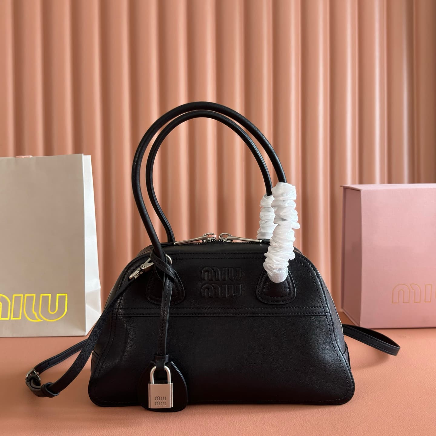 Miu Miu Vivant nappa leather bag Black 5BB200  TOP