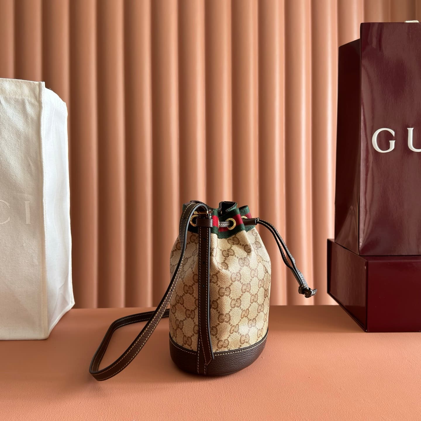 Gucci Venice small bucket bag Sand and dark brown GG coated canvas ‎A002GW High