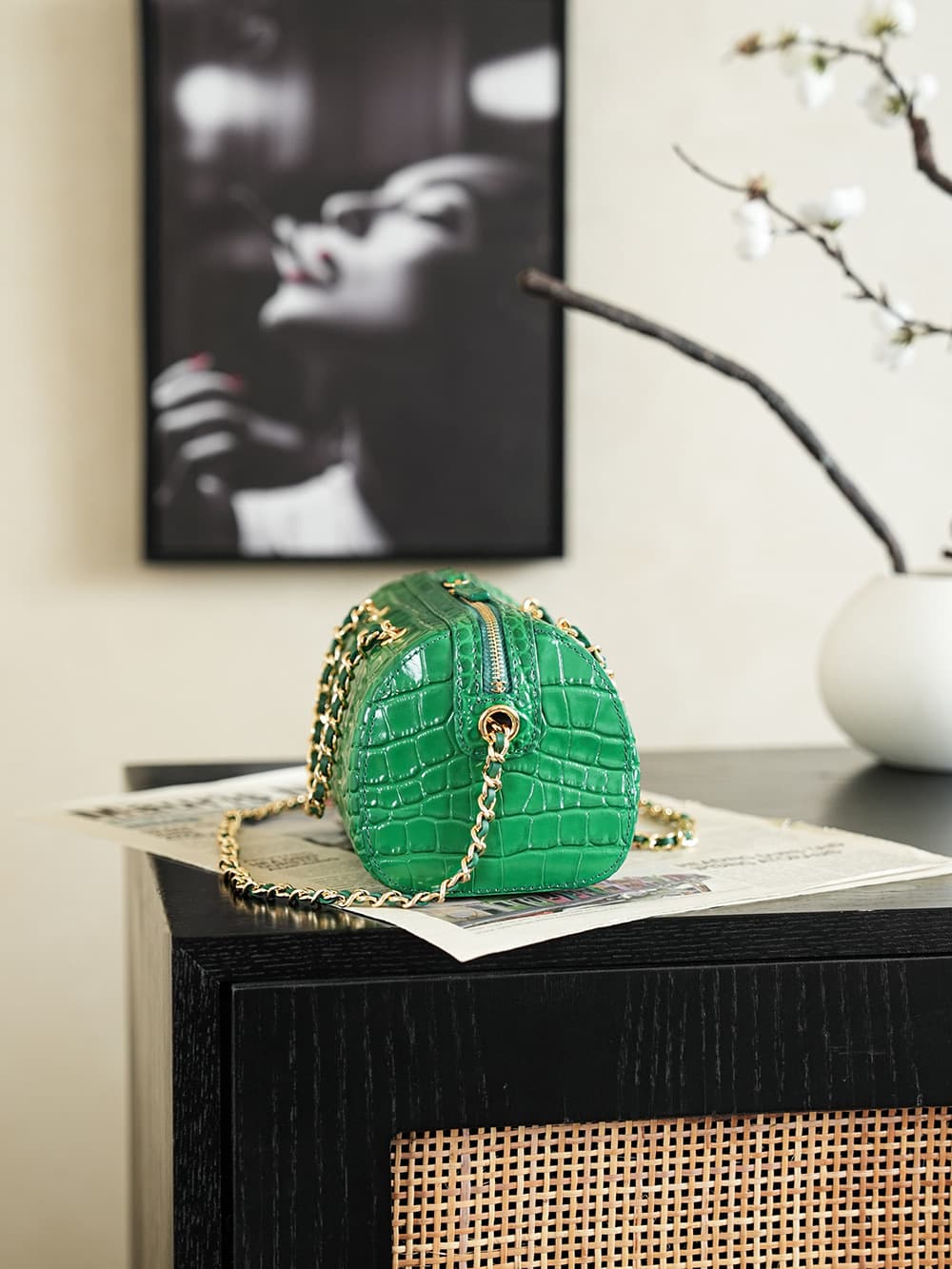 Chanel Mini Timeless Classic Barrel Bag crocodile-embossed calfskin& Gold-Tone Metal Green AP5390 A