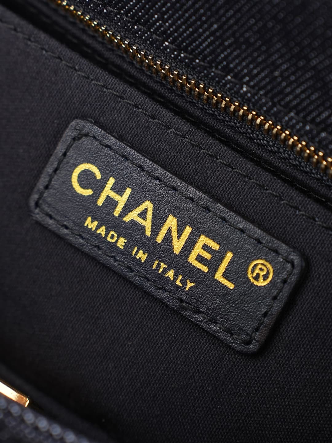 MINI FLAP BAG Denim & Gold-Tone Metal Dark Black AS1787 A