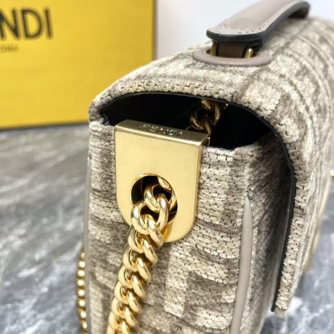 Fendi Baguette Chain Midi Bag In Light Beige Denim-Effect FF Jacquard Fabric High