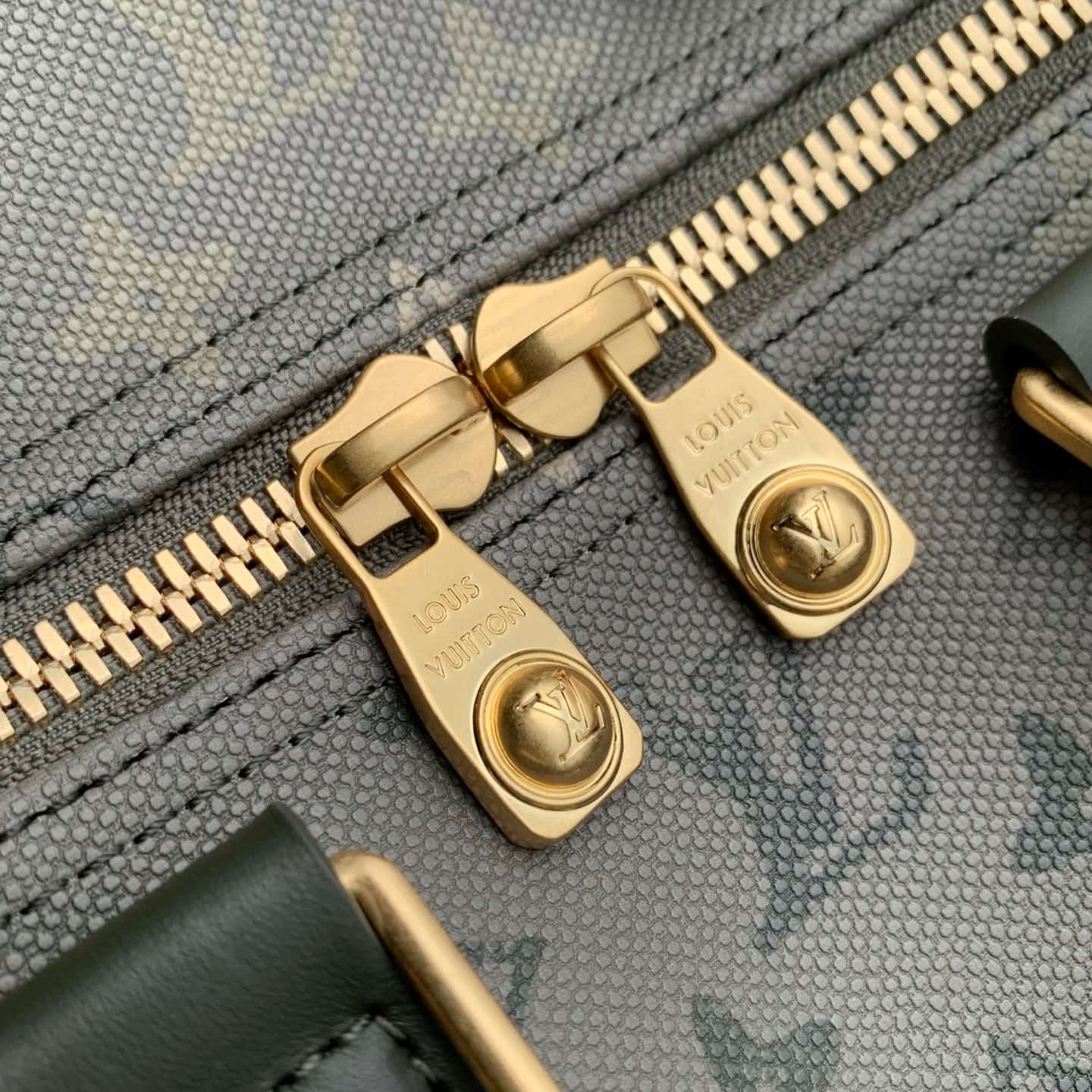 Louis Vuitton Keepall Bandoulière 35 Kahki Green Monogram Surplus coated canvas M27054 High
