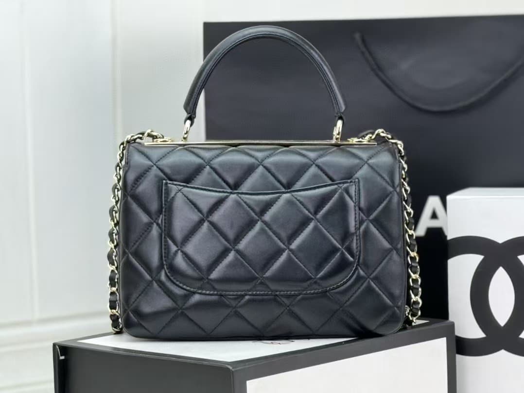 SMALL FLAP BAG WITH TOP HANDLE Lambskin Gold Metal Black B