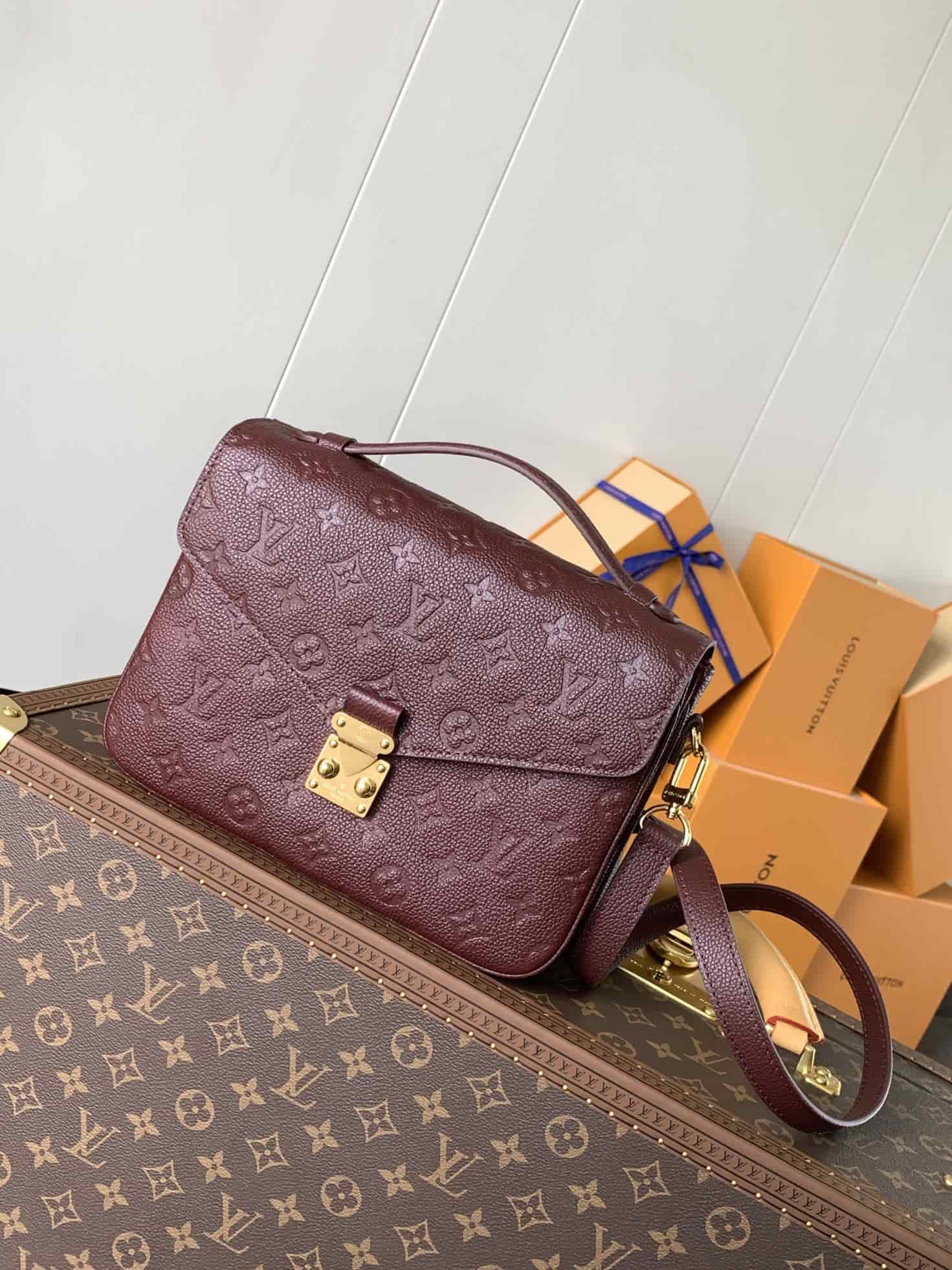 Louis Vuitton POCHETTE METIS Bag Monogram Empreinte Burgundy M46613 High