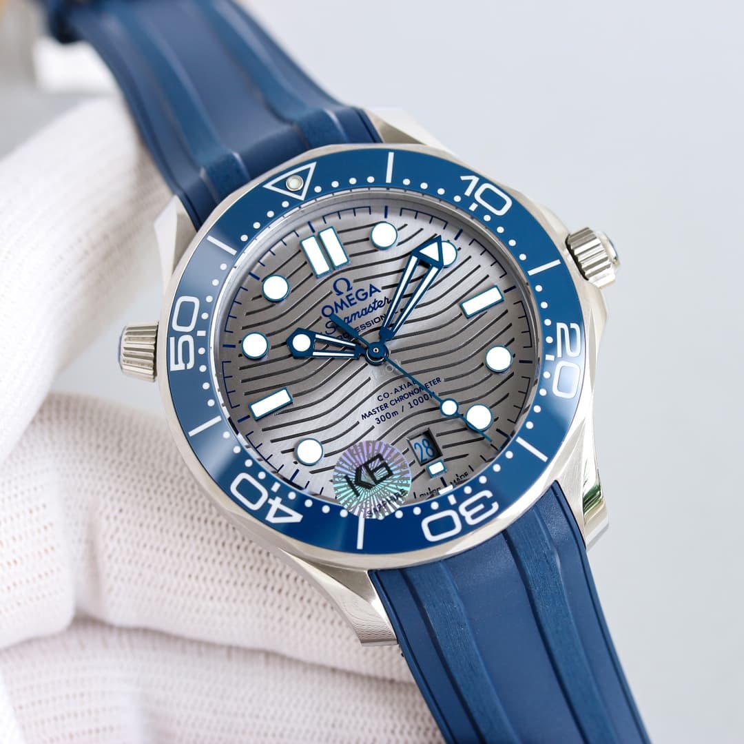Omega Seamaster Diver 300M Watch TOP
