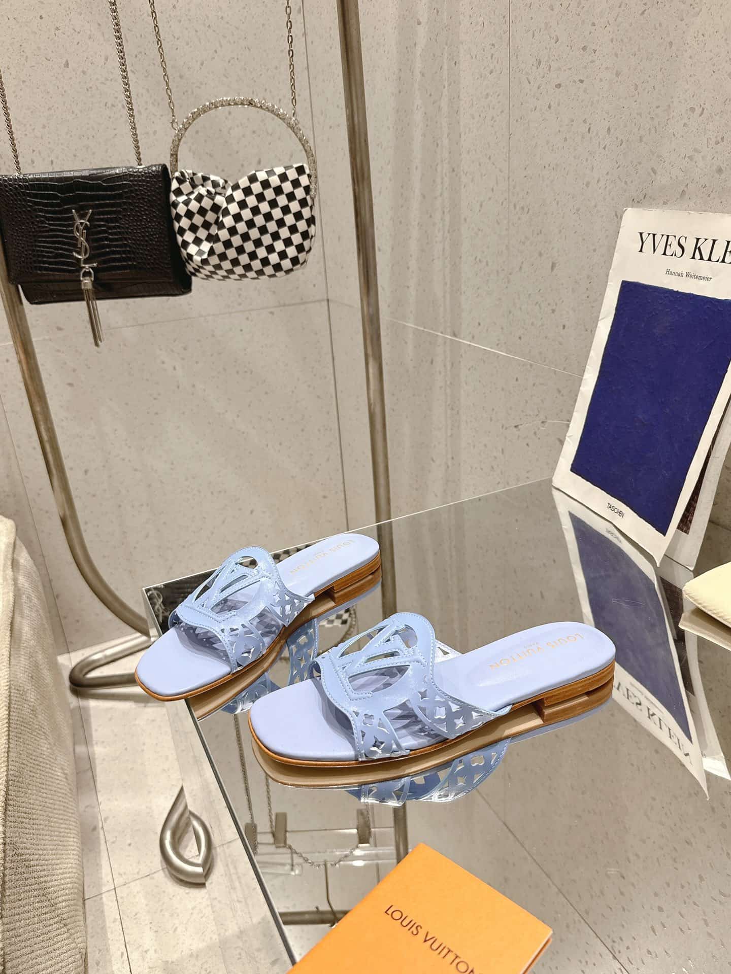 Louis Vuitton Sandal shoes Low Women