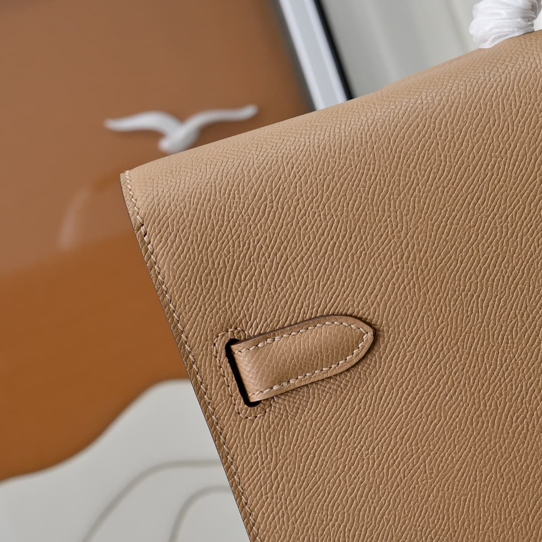 Hermes Kelly depeches Epsom 36 briefcase In Beige Silver Metal CalfskIn WAX High