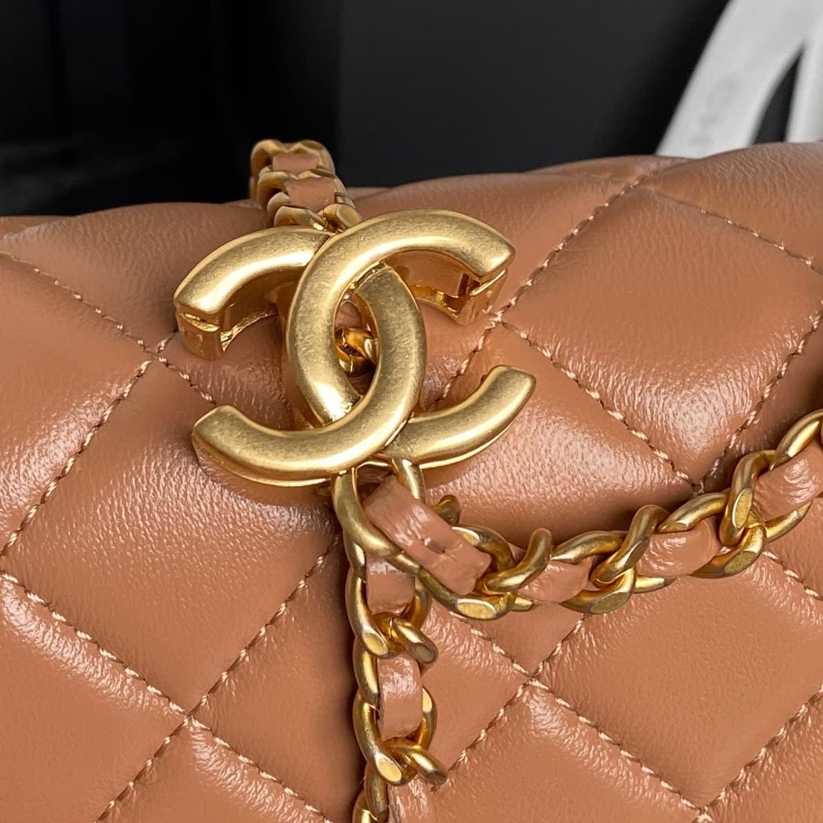 Chanel Classic Flap Bag Lambskin & Gold-Tone Metal AS5759 Tan A
