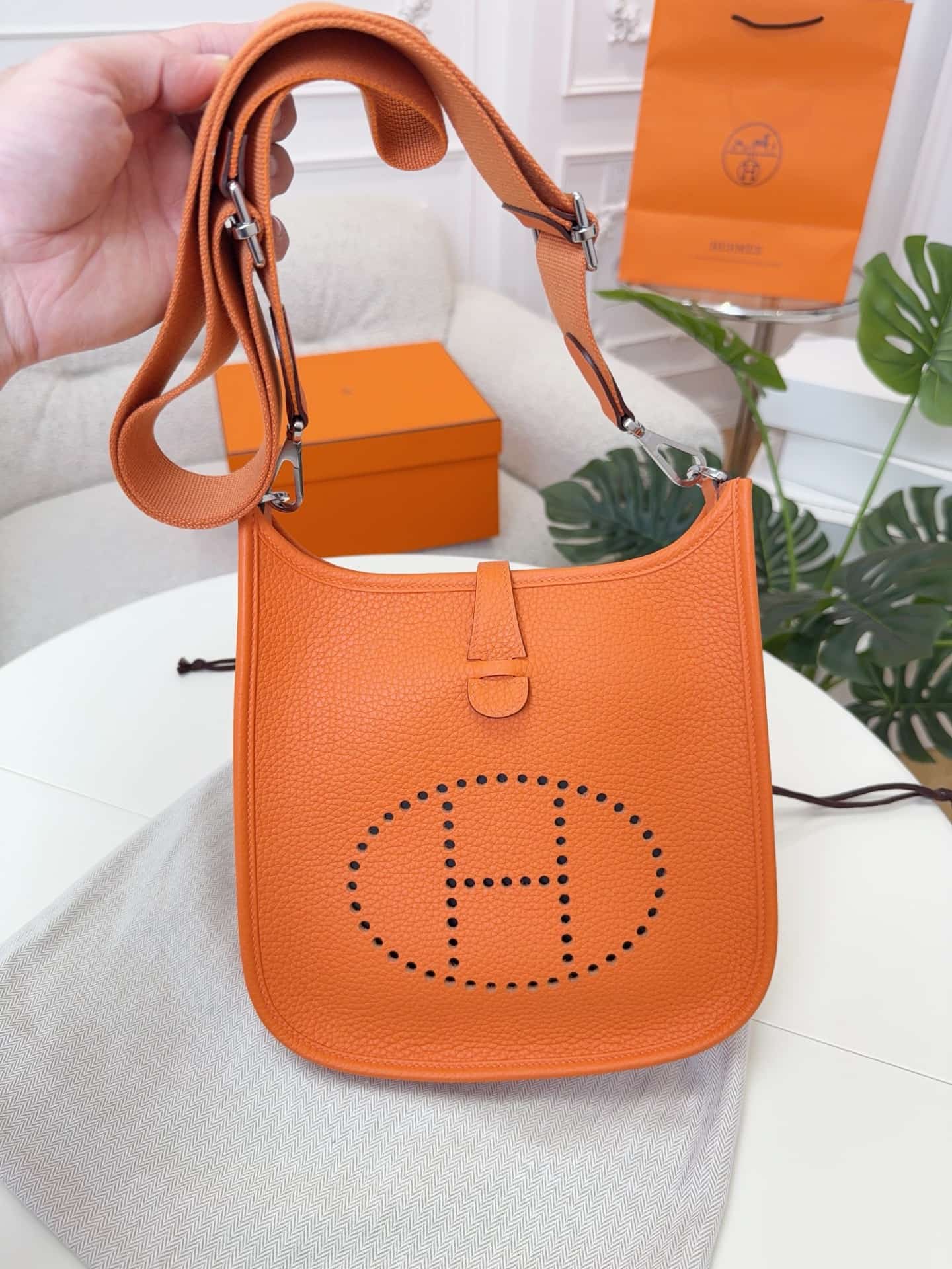 Hermes Evelyne Mini 23 Bag Calfskin In Orange WAX High
