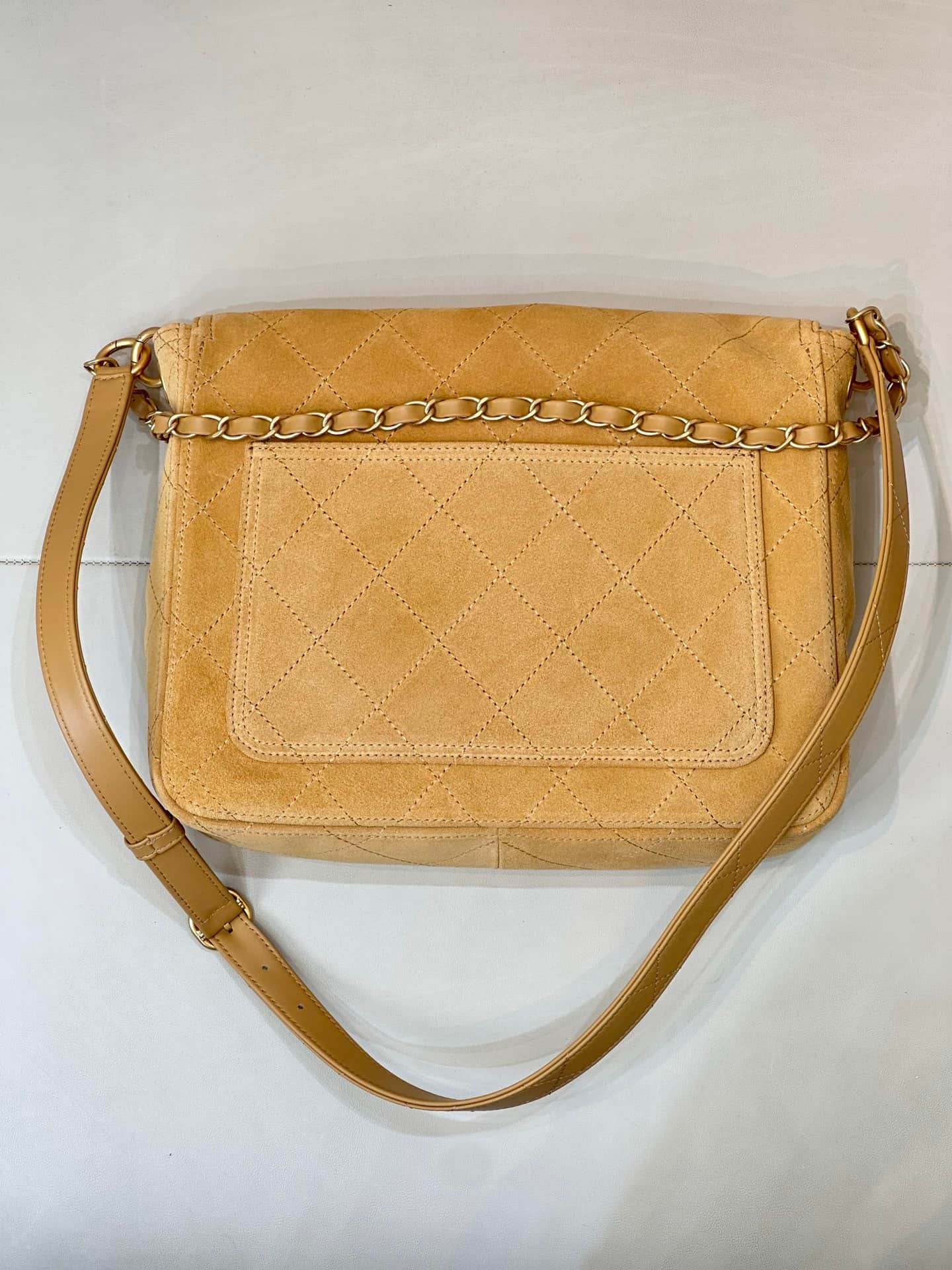 Chanel Matelasse Suede Shoulder Bag& Gold-Tone Metal Yellow AS5883 TOP