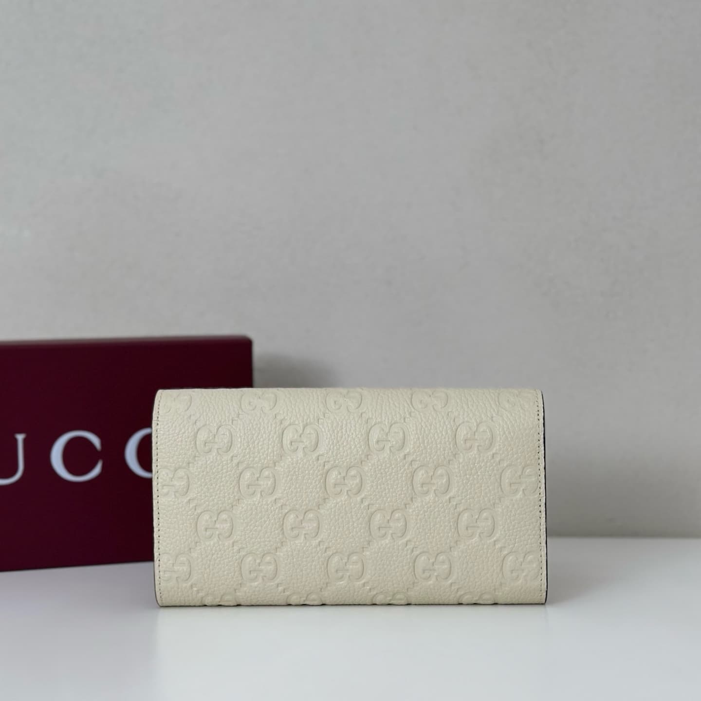 Gucci GG Emblem continental wallet Beige 815922 High