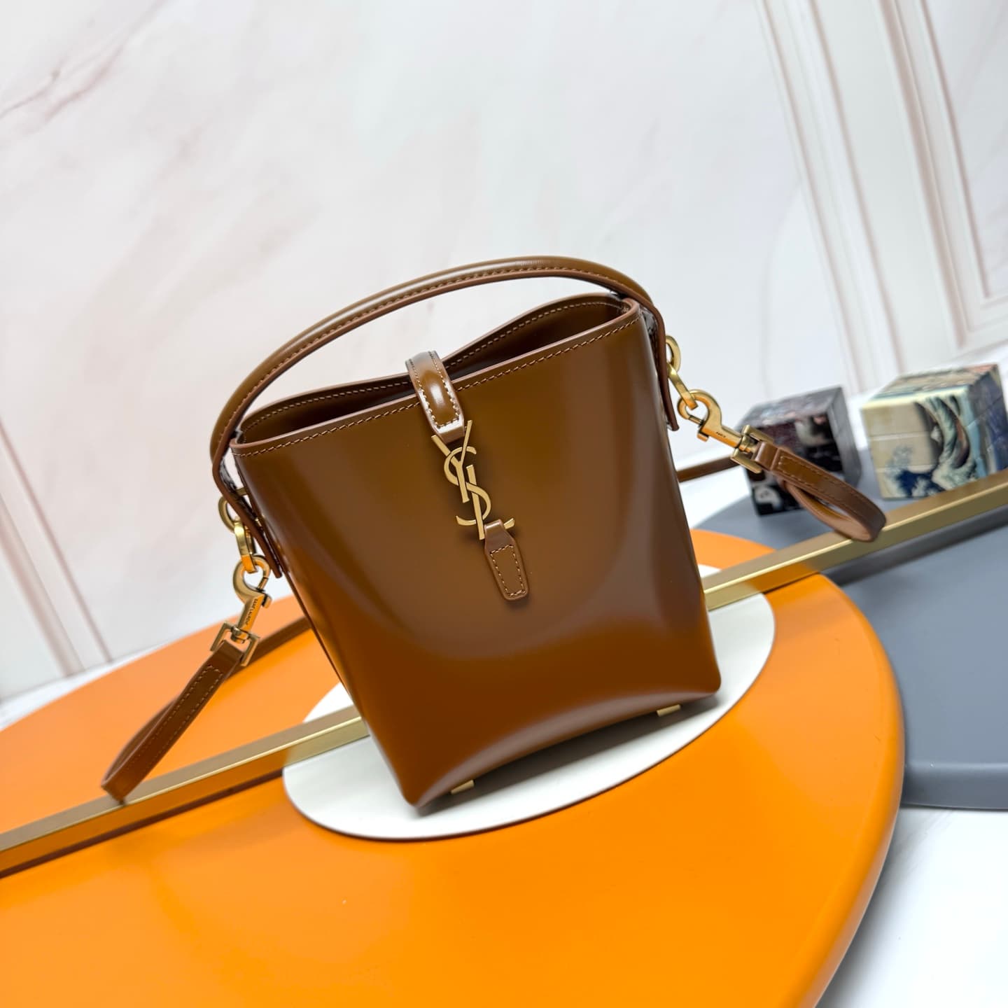 LE 37 mini in shiny leather 765870 FOX High