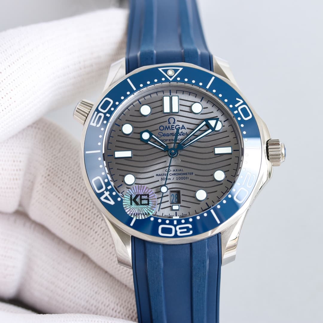 Omega Seamaster Diver 300M Watch TOP