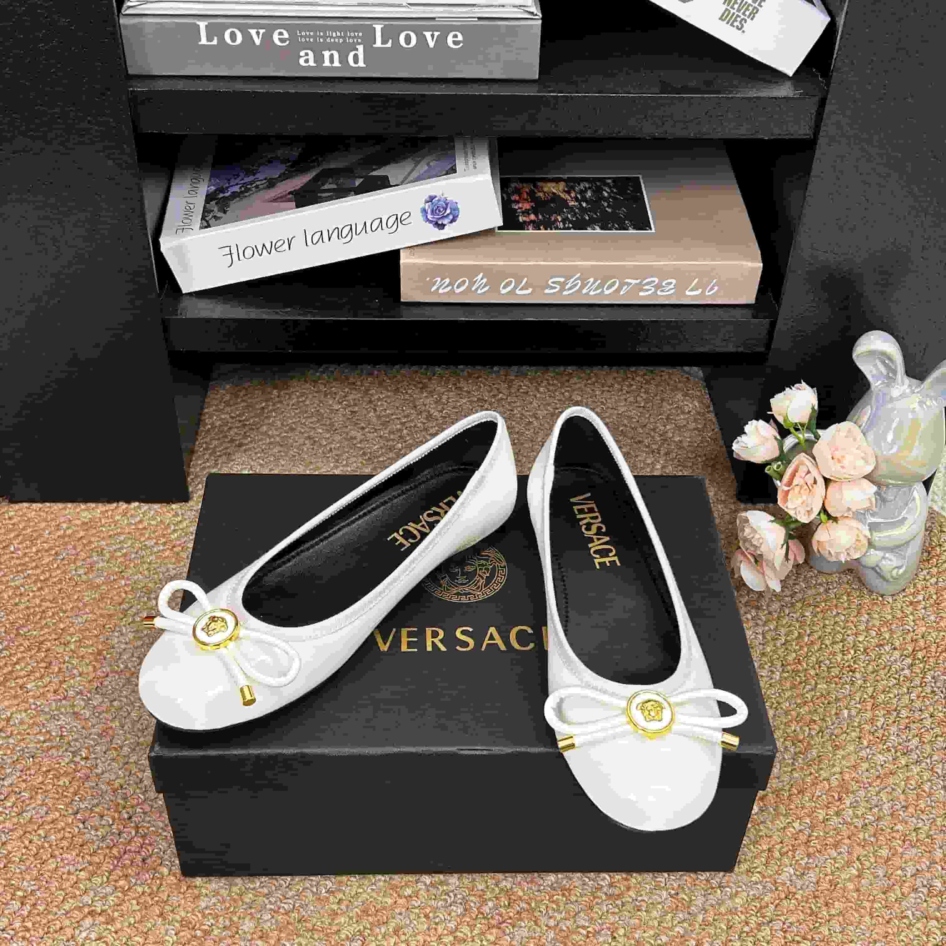 Versace Opera Bow patent-leather Ballet Flats Shoes Women