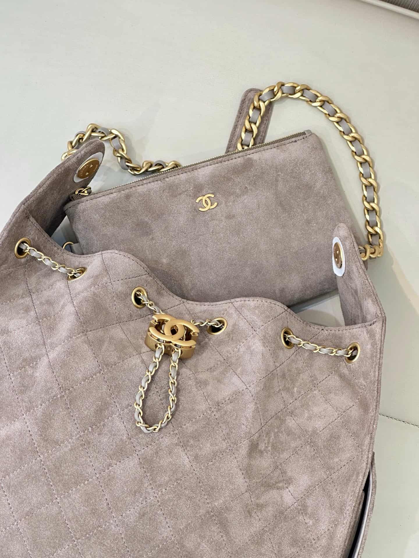 Chanel 25 Medium Hobo handbag AS5311 Suede &Gold-tone Metal Brown TOP